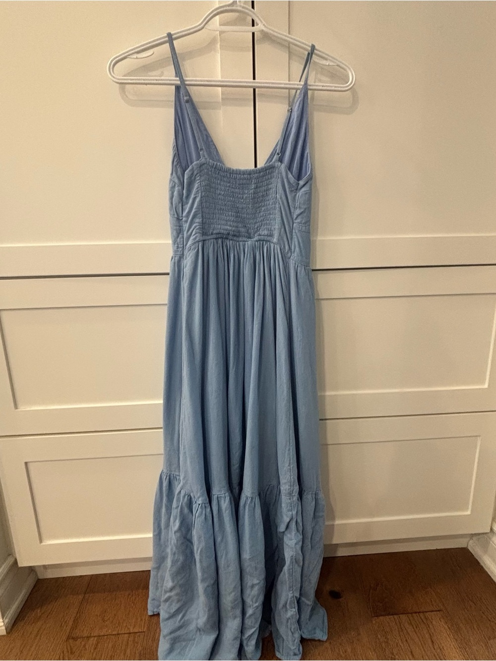 Abercrombie and Fitch Light Blue Spaghetti Strap Button-Front Maxi Dress - Picture 3 of 8